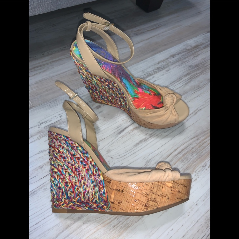 Gianni Bini Platform Wedge Sandals 7.5